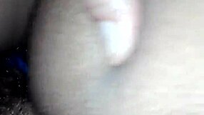 hey, what do you think about these pibes hanging out and chatting casually?