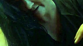 Kingdinglong Enjoys BBC Gumjob From Horny Mature White Cougar In Interracial Action