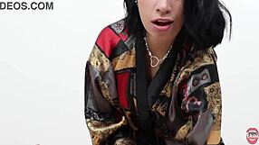 peituda putinha's deepthroat blowjob and footjob cumshot