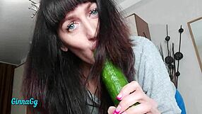 Watch my creamy huge pussy lips squirt hard now?