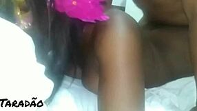 Preta Safada's casual vocal play session