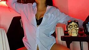 i cum hard shoving dildo deep in my tight pussy