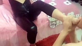 Tourist barebacks Asian shemale hotel fuck.