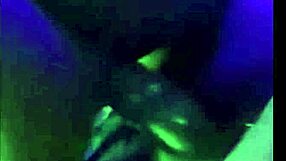 i luv wifey's revised cowgirl ridin... so hot