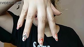 Meet the fresh fetish queen dominating daddy play