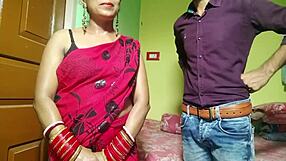 BANGLADESHİ BENGALİ HOUSEWIFE POUNDED HARD BY TAX OFFICER AT WORK