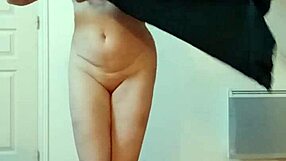 esclave f's teasing strip on st patrick's day