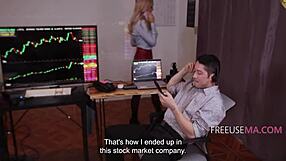 office milf unzips for quick public shares