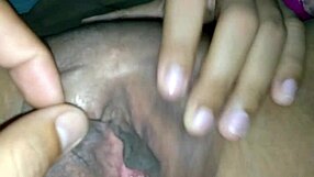 i'm newlywed bhabhi paying rent fucking my pussy and ass hard