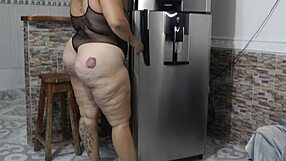 Sexo en la COCINA with my MADRASTRA. She rides my BIG COCK cowgirl moans loud rough doggystyle cumshot.