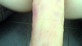 check this dildo wrecking my tight ass