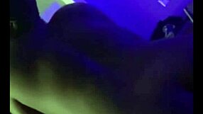 i luv wifey's revised cowgirl ridin... so hot