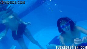 Yessica bunny helen star pool duo