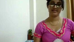 Pakistani webcam girl strips teasing pussy for boyfriend and friends