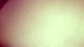 Memek Ketat MILF Gemuk Diregang Batang Berdenyut Remaja 18+