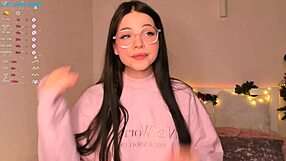 oh liza from w0wgirls your cute petite tits drive me wild on cam tonight