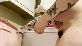 Chubby Naked Dakota Marr Folds Laundry Pussy Exposed!