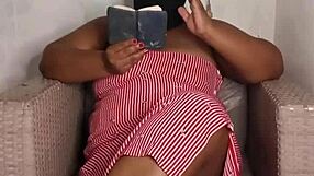 damn! huge ass ebony crente horny bible cameltoe tease