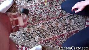 i'll scissor your skinny neck till you nearly pass out in domination