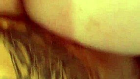 homemade big ass lady begs papi to fuck her hard from behind