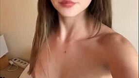 พูดสเปนขอพ่อเลี้ยงช่วยแต่งตัว จบน้ำแตกในหีอร่อยฉ่ำ