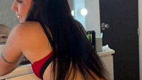 Latina Dances Funk Naked and Wild
