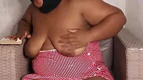 damn! huge ass ebony crente horny bible cameltoe tease