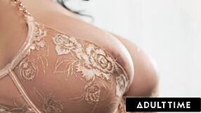 นมใหญ่ตูดอวบซาร่าอาราบิก ราดน้ำมันเย็ดดุ แล้วกลืนน้ำว่าว