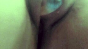 wanna watch this bbw stuff her fat ass pussy with huge dildo solo?