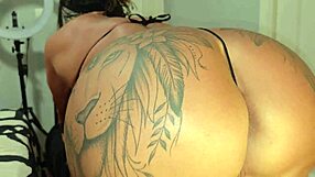 Muscular Milf Bodybuilder Makes Cock Rock Hard with Big Tits and Ass