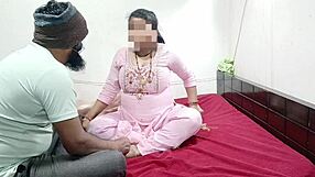 Aku Pancut Kuat Atas Punggung Gemuk Tetek Besar Adik Tiri India Hamil Gemuk