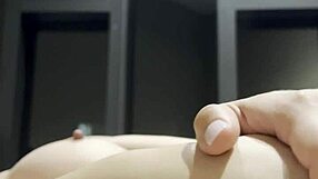 uhm i think my solo wife play looks so hot tonight or somethin