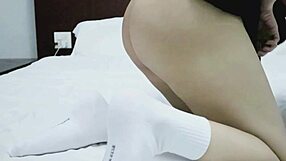 Thai schoolgirl cosplay in tight pussy gets creampied doggystyle by amateur boyfriend