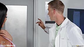 jasmine jae fucks patient deep in hospital therapy