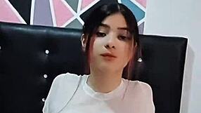 AMATEUR COLOMBIAN MOMMY SUCKS STEPDAD'S HUGE COCK IN HOMEMADE BLOWJOB