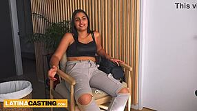 I used my bombshell looks to fuck up to the top. Riding big cock in Colombian POV.