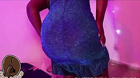 i crave that big black christmas ass bouncing on my monster cock