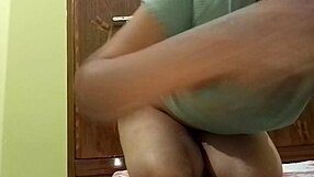 love praising this big fat ass