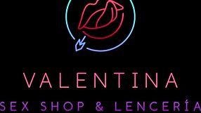 Tipped Peruvian Whore Sucks For Cumshot