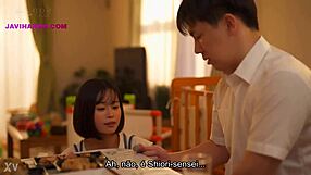 สามีแอบเย็ดหีครูลูกบุญธรรม แตกใน JAV สุดกล้าเลเจน