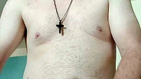 I'm shooting a huge load of sperm solo