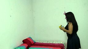 hey hubby left me horny so i filmed my wet pussy play??