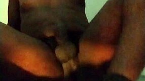 Masturbating assfucking solo like a pro!