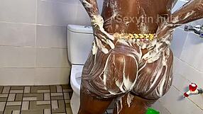 Girlfriend And Boyfriend Fuck Passionately While Bathing In Bathroom