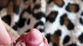 amateur homemade big clit throbs through intense orgasm contractions close-up