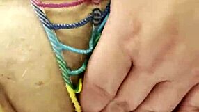 Rainbow clad joan day shakes her big bbw ass while playing solo