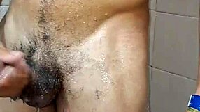 Virgin Cock Shave Turns Bath Blowjob Temptation Wild