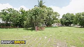 Asteria Jade flashes big boobs rides Mike Oxbig cock on Bangbus