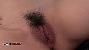 ดูสาว 18+ รูกะ คานาเอะ ดูดควยสมัครเล่นก่อนโดนแหย่หีแรง