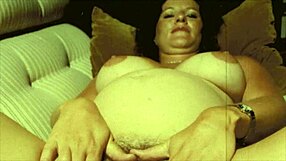 vintage pregnant lesbians lick hairy beavers in retro diaries